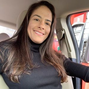 Meet your Posher, Juliana